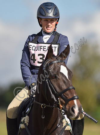 Zara Tindall riding Castle Black