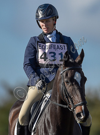 Zara Tindall riding Castle Black