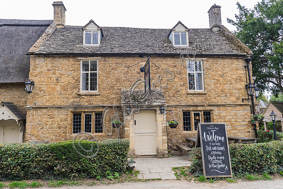 Views of The Falkland Arms