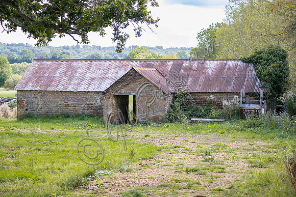 site, lake and barn, Beyoncé and Jay-Z