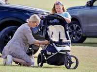 Zara and Mia Tindall