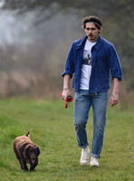 Brooklyn Beckham, casual with dogs