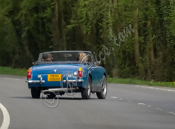 Kate Moss and Nikolai von Bismarck in blue MG Midget