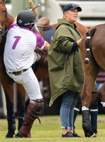 pregnant Zara Tindall at polo match