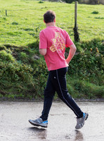 Dominic West jogging