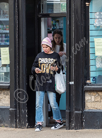 Sadie Frost casually dressed