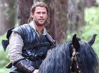 Chris Hemsworth on horseback alone