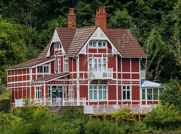 The Chalet, Symonds Yat East