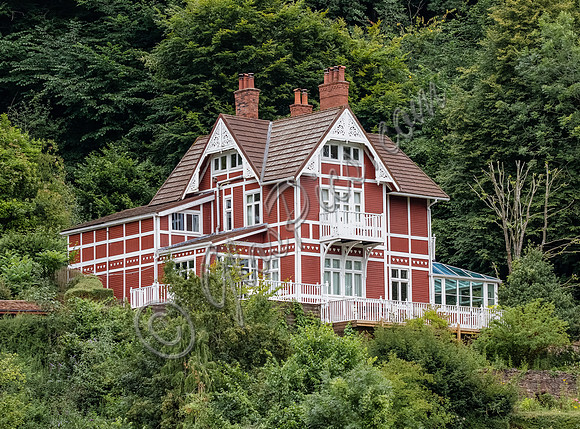 The Chalet, Symonds Yat East