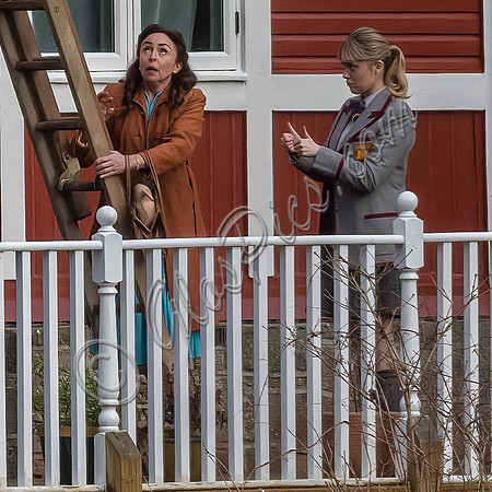 Aimee Lou Wood and Samantha Spiro