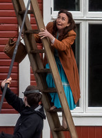 Aimee Lou Wood and Samantha Spiro