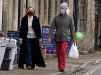 Kate Moss and James Brown Xmas shopping