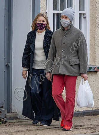 Kate Moss and James Brown Xmas shopping