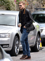 Arthur Darvill (the Reverend Paul Coates) on set