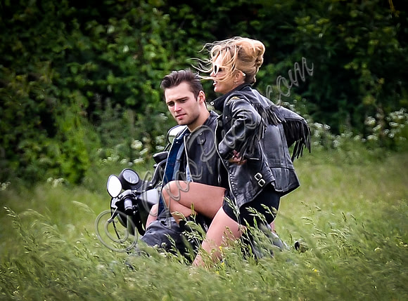 Kate MOSS photoshoot for Ponystep magazine 2013