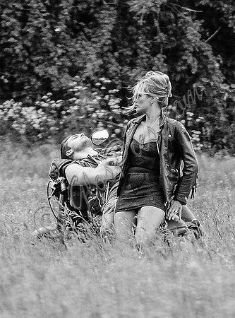Kate MOSS photoshoot for Ponystep magazine 2013