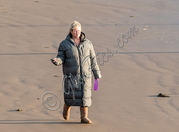 Lisa Palfrey on set of Chloe