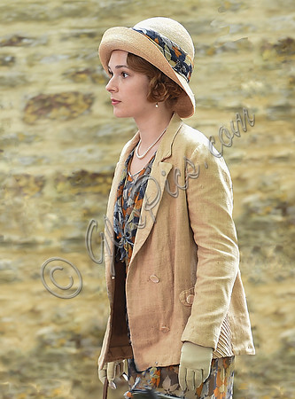 Phoebe Sparrow in Downton Abbey
