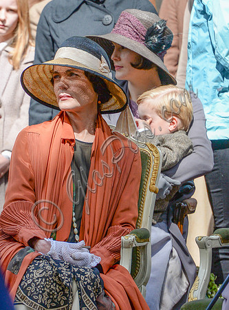 Countess Grantham, Lady Mary Crawley and Master George Crawley