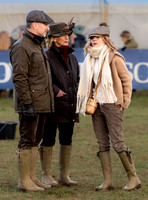 Christian and Geri Horner, with Christian's mother Sara in the parade ring, Cocklebarrow Races, 2026