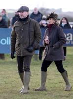Christian and Geri Horner, with Christian's mother Sara in the parade ring, Cocklebarrow Races, 2026
