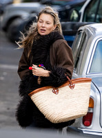Fresh faced Kate Moss in Lechlade