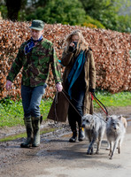 Kate Moss and James Brown walking dogs