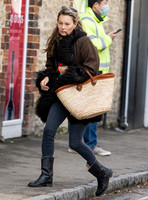 Fresh faced Kate Moss in Lechlade
