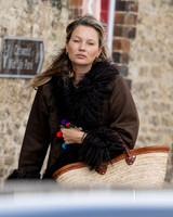Fresh faced Kate Moss in Lechlade