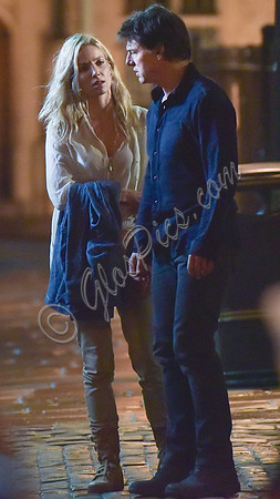 Tom Cruise with Annabelle Wallis on set of "The Mummy"