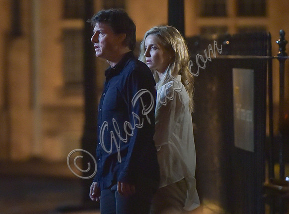Tom Cruise with Annabelle Wallis on set of "The Mummy"