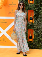 Alexa Chung in floral print dress