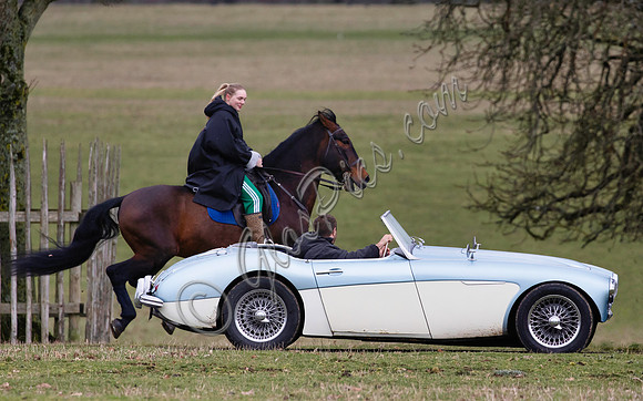 Theo James and Chanel Cresswell filming scenes for "The Gentlemen"