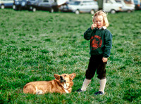1984, Zara Phillips with corgi