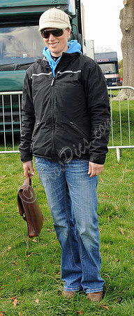 2009, Zara Phillips arriving at Maisemore Point to Point races