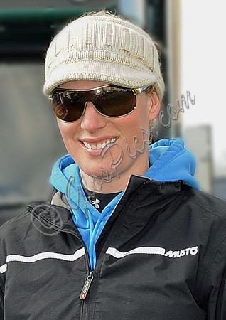 2009, Zara Phillips arriving at Maisemore Point to Point races