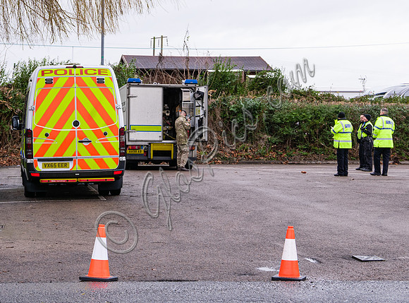 Police and Bomb Disposal Experts on scene of suspected shell in Tewkesbury car park