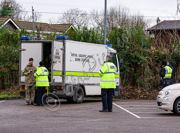 Police and Bomb Disposal Experts on scene of suspected shell in Tewkesbury car park