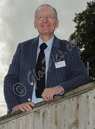 Dr Peter Wilde