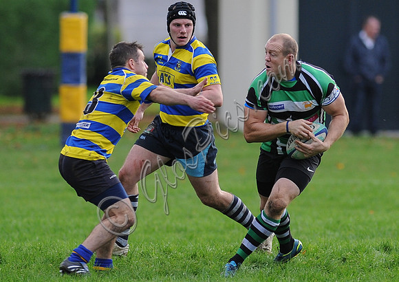 Mike Tindall playing rugby in Minchinhampton RFC colours