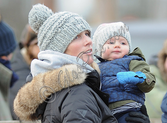 Zara Phillips with Daughter wearing matching woolly hats