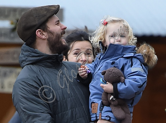 Jamie Doenan, Amelia Warner and daughter Dulcie pictured at Farmers Market