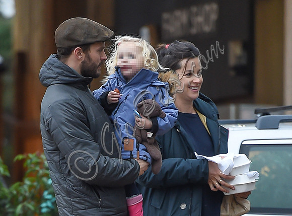 Jamie Doenan, Amelia Warner and daughter Dulcie pictured at Farmers Market