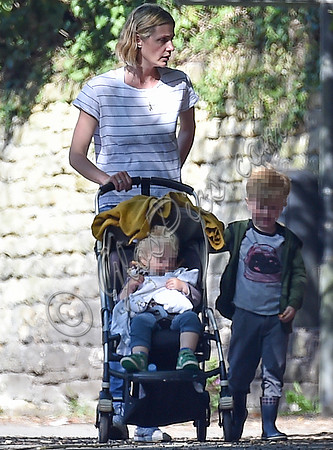 Elize du Tois and her two sons