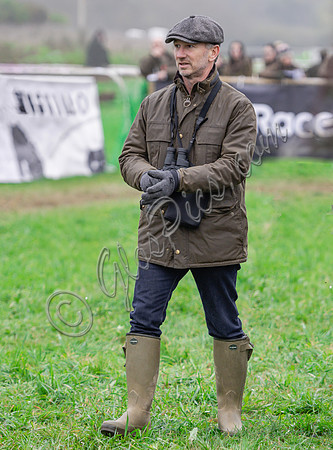 Christian Horner wearing country attire (alone)