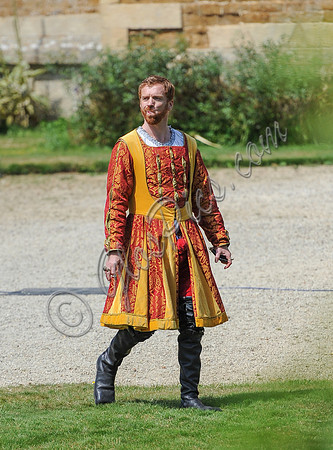 Damian Lewis (King Henry VIII)