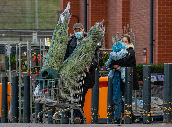 Sophie Rundle, Matt Stokoe with son buying Christmas tree