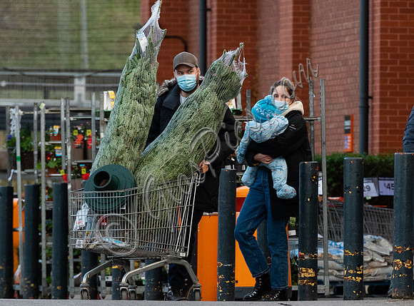 Sophie Rundle, Matt Stokoe with son buying Christmas tree