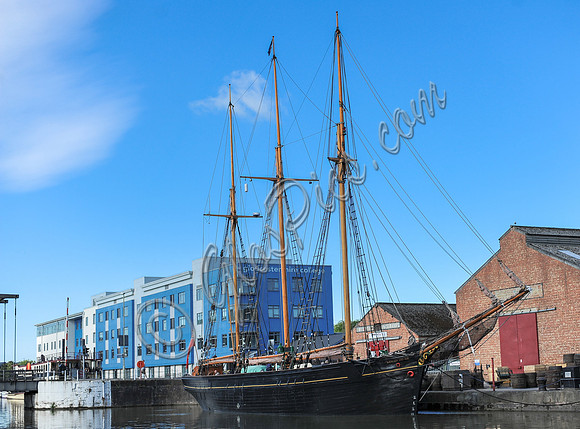 tall ship the Kathleen and May in Gloucester Docks