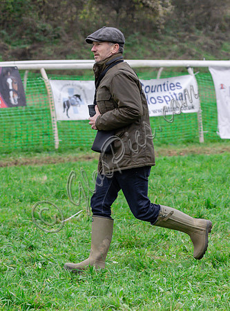 Christian Horner wearing country attire (alone)